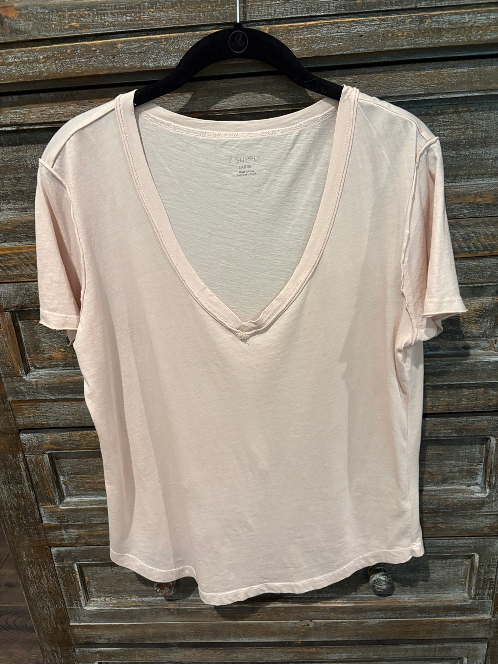 Z Supply Pale Pink V-Neck Short Sleeve Tee - Relaxed Fit